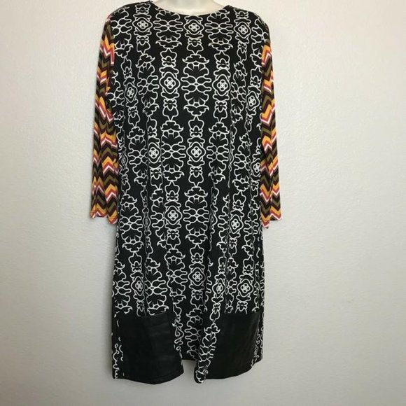 Black & White Zig Zag Long Sleeve Shift Dress XS - Picture 5 of 10